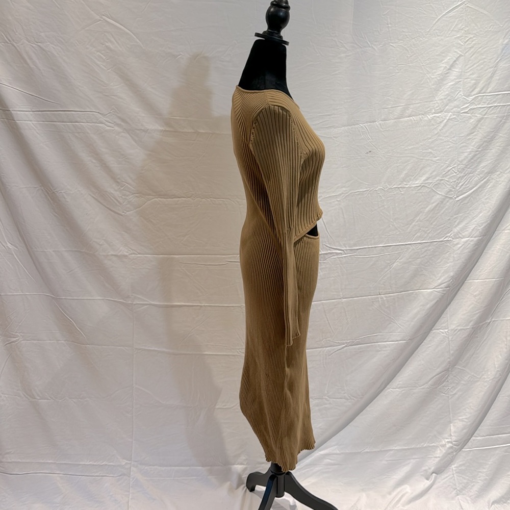 ASOS dress - Picture 2 of 10